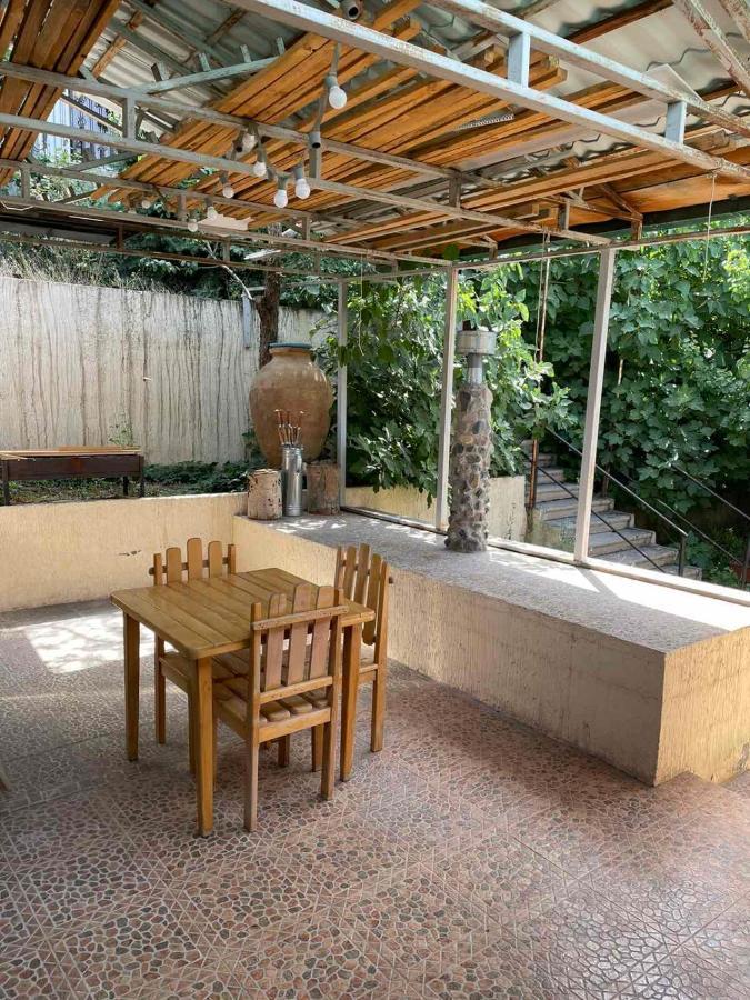 Guest House Γιερεβάν Εξωτερικό φωτογραφία