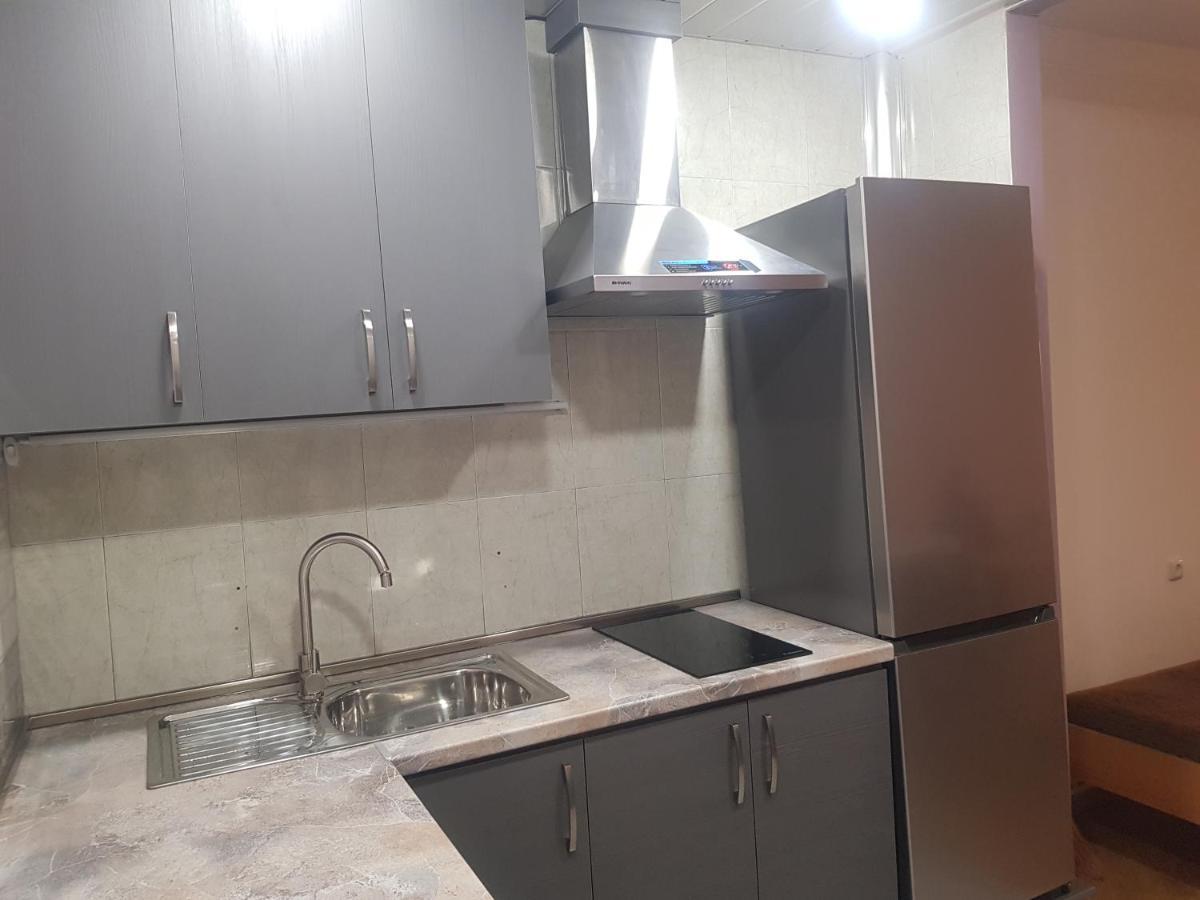 Guest House Γιερεβάν Εξωτερικό φωτογραφία